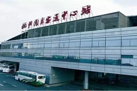 杭州汽车客运中心有寄存行李的地方吗？