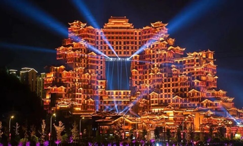 张家界行李寄存